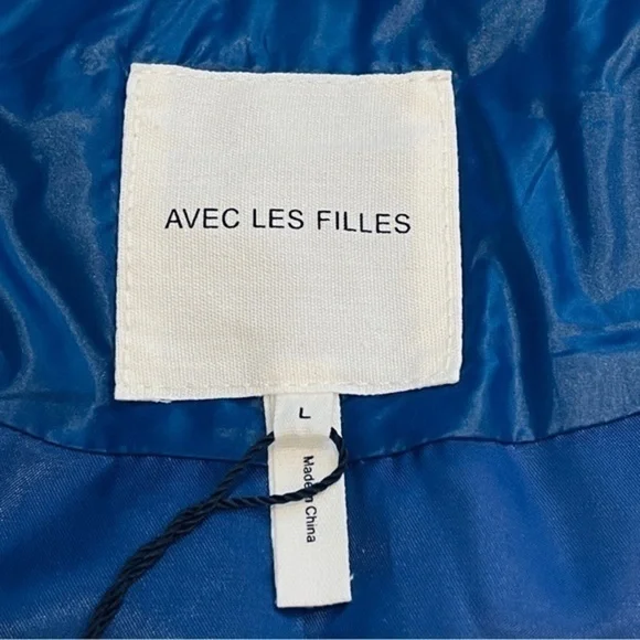 Avec Les Filles Vest Women’s Large Navy Metallic Blue Puffer Quilted Cabinco NWT - Picture 3 of 13
